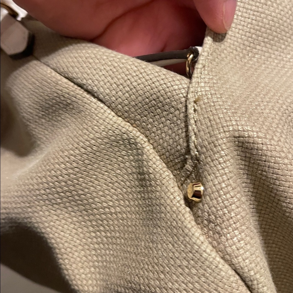 Michael Kors   Hobo Bag with white handle - Picture 15 of 16
